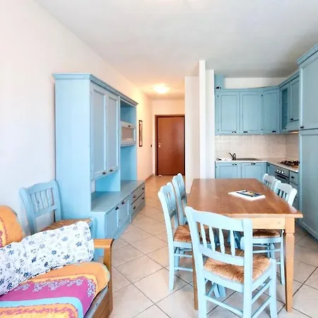 Isa-apartments 4 Beds In With Swimming-pool In San Vincenzo, Just 600 Meters From The Sea شقة فندقية *